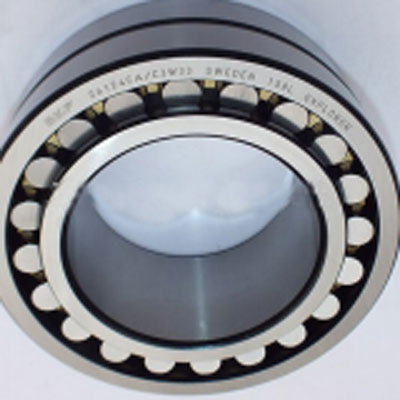 Self-aligning spherical Roller Bearing 24124 CC/W33 Bearing